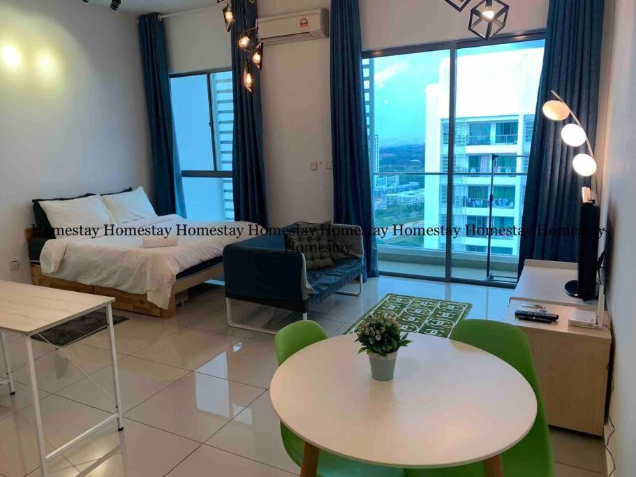 Couples Mind Relaxing Highfloor Staycation 9 Cyberjaya Exterior photo